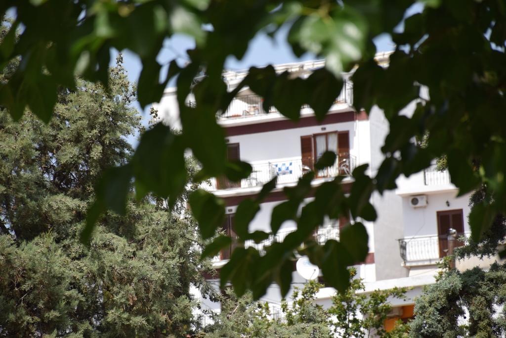 Pension Margarita Skiathos Exterior foto