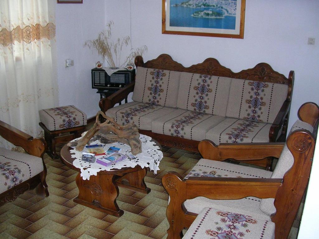 Pension Margarita Skiathos Exterior foto