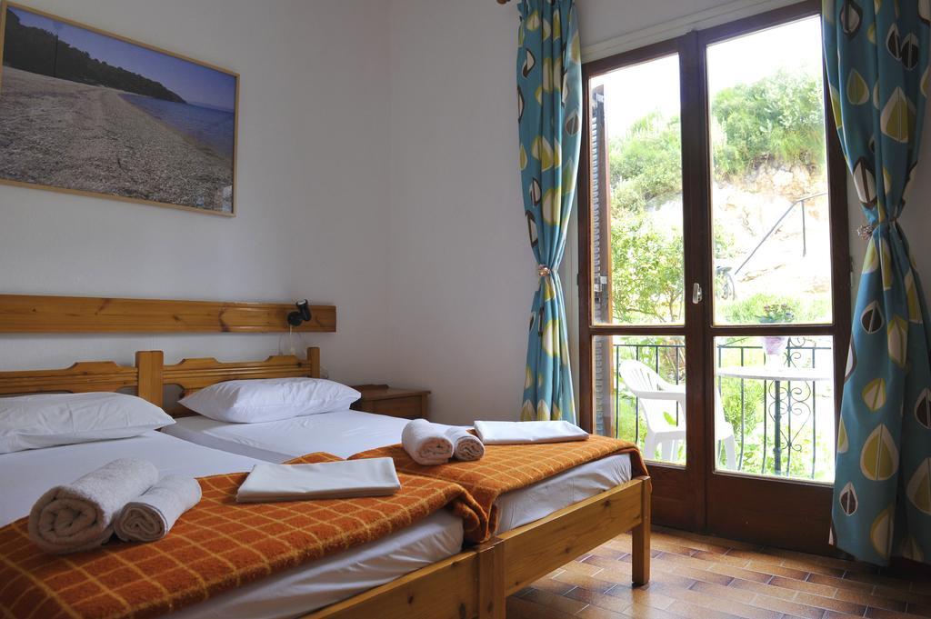 Pension Margarita Skiathos Exterior foto
